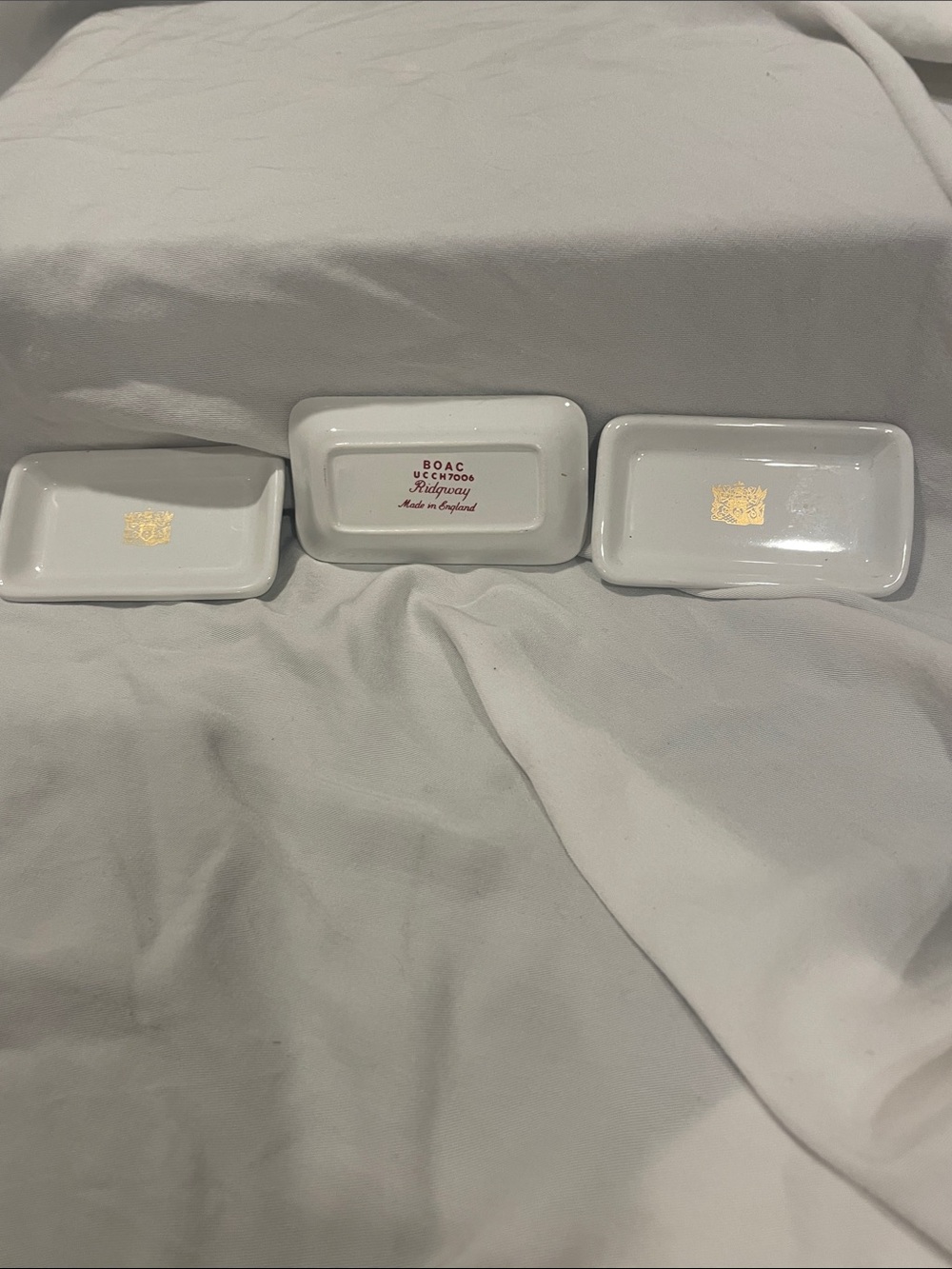 Ridgway BOAC White Porcelain Trinket Dishes with Gold Crest - Set of 3